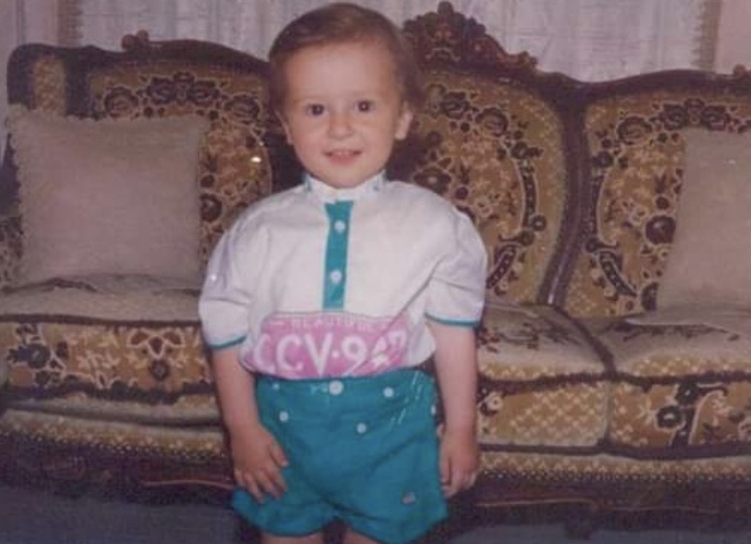 Bebeklik fotoğrafınız duruyor muu?