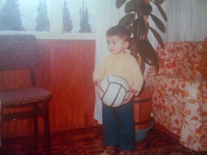Bebeklik fotoğrafınız duruyor muu?