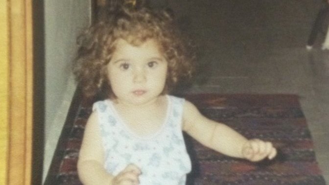 Bebeklik fotoğrafınız duruyor muu?