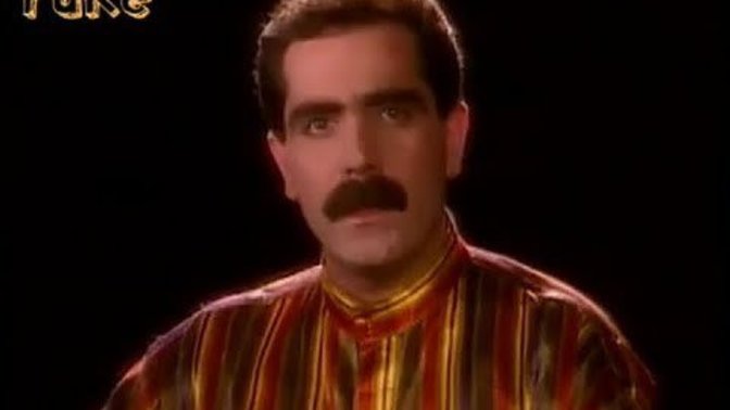 Sabahları uyandığınız zaman ağzınıza takılan bir şarkı oluyor mu?