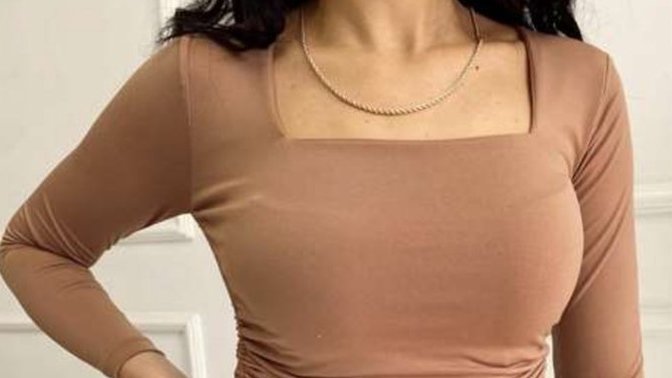 Crop top çok güzel değil mi?