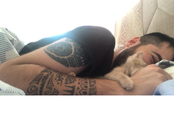 Bugün 4 Ekim Hayvanları Koruma Günü!😸 Sizin evcil bir dostunuz var mı?