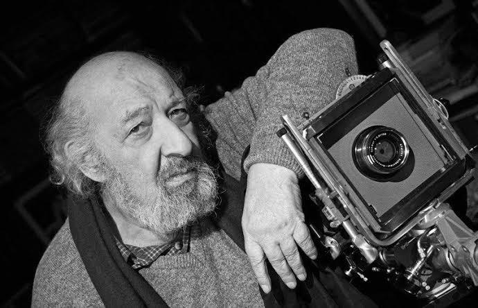 Bugün dünyaca ünlü fotoğraf sanatçımız Ara Gülerin ölüm yıl dönümü. Ondan bahsedelim mi?