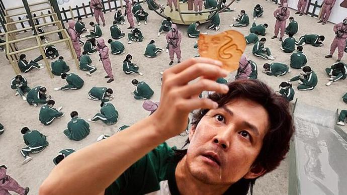 Senaryosunun yüzüne 10 sene boyunca kimse bakmadı! Squid Game neden bu kadar sevildi?