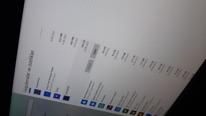 Valorant nasıl 344 GB olabilir?
