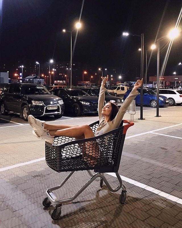 Alışveriş arabasıyla dolaşmak ister miydiniz?