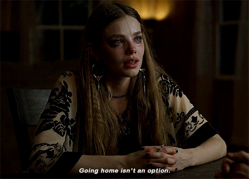 😔