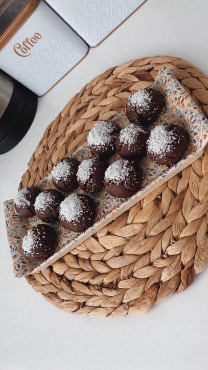 Brownie kurabiyelerim sizce nasıl görünüyor?