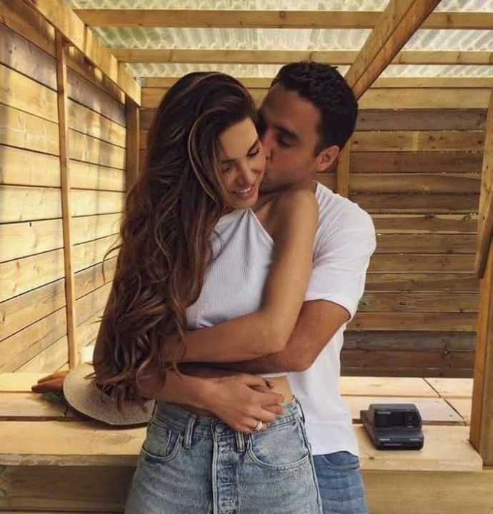 Aynı anda iki kişiden hoşlanılabilir mi?