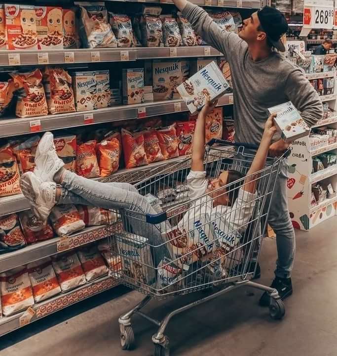 Market alışverişinde asla almadan çıkmam dediğiniz bir ürün var mı?