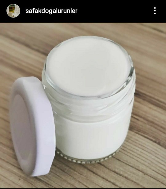Vücut kremi yüze sürülür mü?