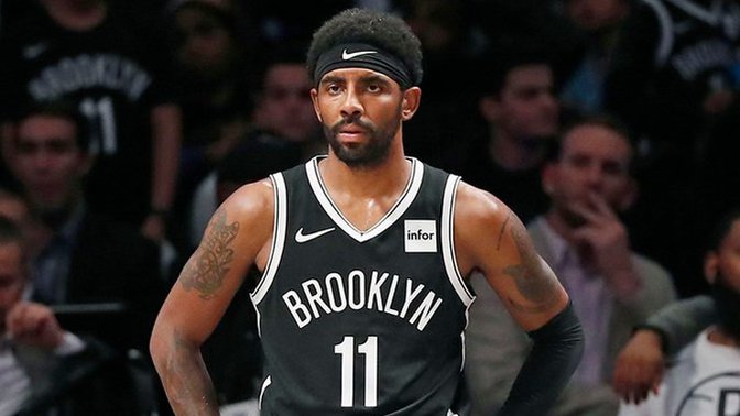 NBA yıldızı Kyrie Irving corona aşısı olmuyor diye maçlardan men edildi! Aşısız sporcuların engellenmesi sence doğru mu?
