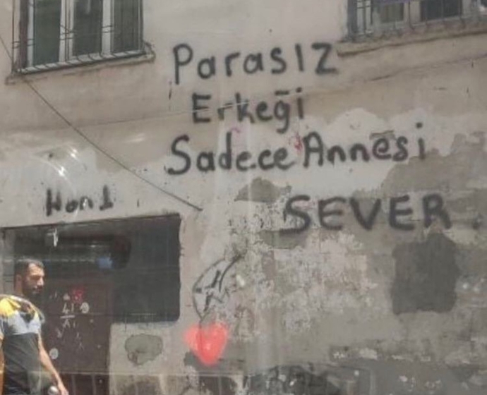 Kadınlar parasız bir erkeği sevebilir mi?