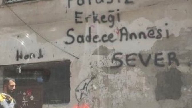 Kadınlar parasız bir erkeği sevebilir mi?