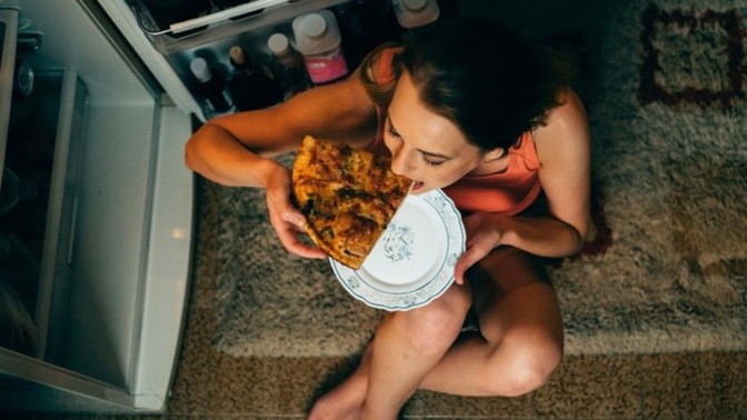 Uykudan önce nam nam! Geceleri yemek yer misiniz?