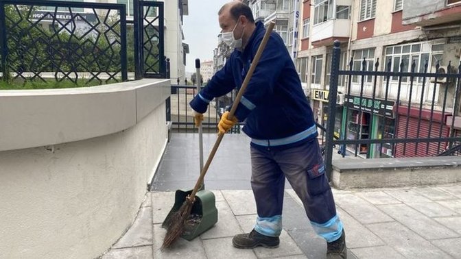 Yol ortasında 500 bin TL buldu, kuruşu kuruşuna teslim etti! Sen de sahibini arar mıydın?