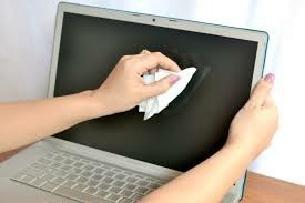 Laptop ve TV ekranı nasıl silinir?