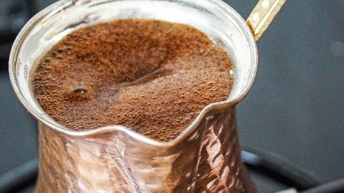 Kahve makinede mi cezvede mi yapılmalı? hangisini tercih edersiniz?