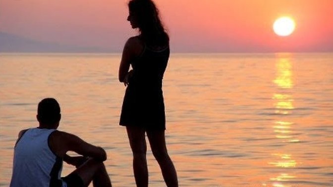Neden kaybettik, vicdanlı merhametli iyi dürüst oldugumuz için mi yoksa çok sevdiğimiz içinmi neden?