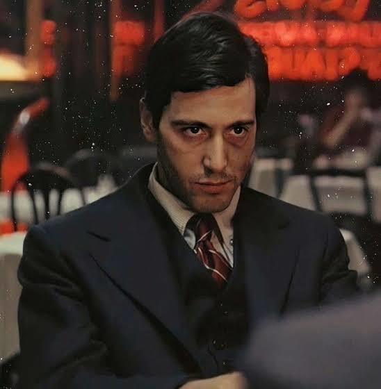 Al Pacino ( Michael Corleone)