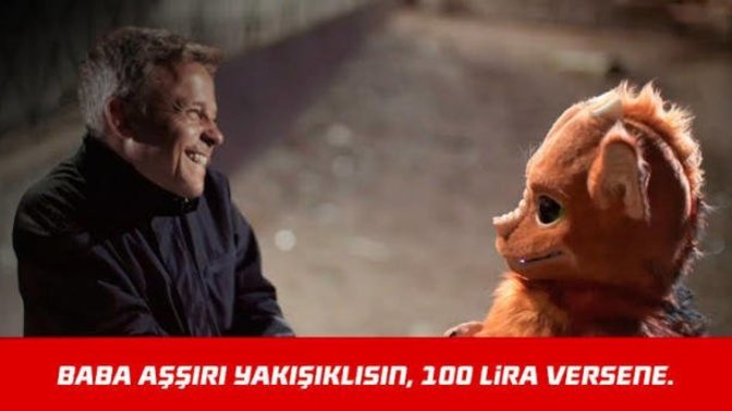 Maddi açıdan ailenize mi bağlısınız yoksa kendi geliriniz var mı?