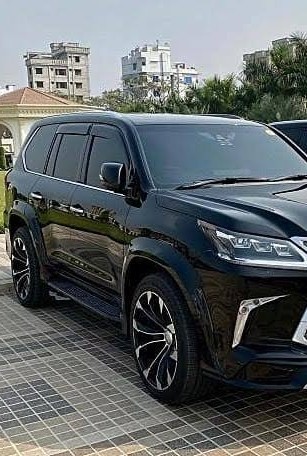 Mercedes CLA 200 amg mi̇, Range Rover mi?