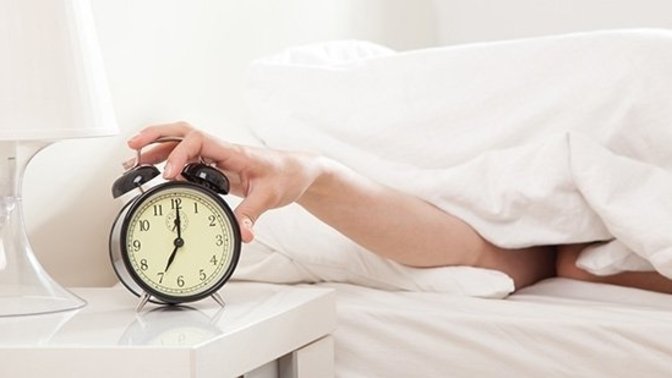 Sabahları erken kalkmayı seven bir manita nerden bulurum?