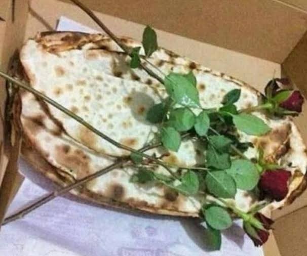 Sevgilim ona hediye ettiğim lahmacun paketini beğenmedi, nerde yanlış yaptım?