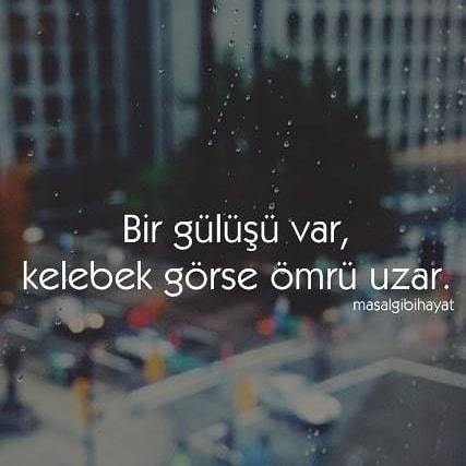 Sevdiğin kişiye şiir yazar mısın?