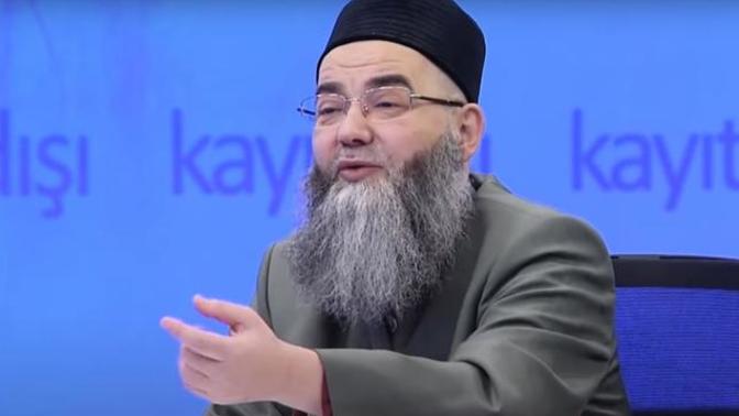 Cübbeli Ahmet Hoca: Oy kullanma yaşı 40 olmalı. Sizce haklı mı?
