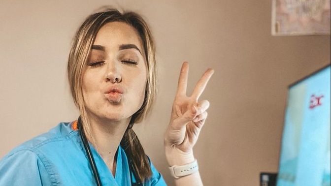 Karşı cinsi mesleğine göre çekici buluyor musun?