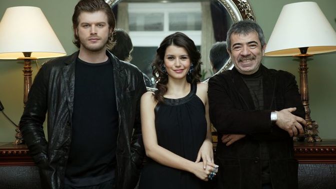 Türk dizi tarihinde "İhtiras" denince aklına ilk hangi yapım geliyor?