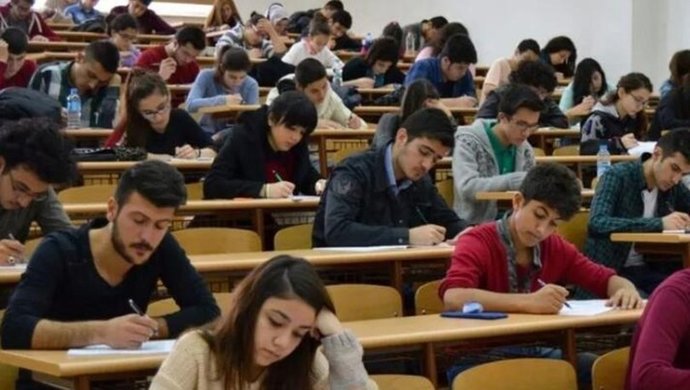 Tekrardan üniversite sınavına girecek olsanız hangi bölümü seçerdiniz?