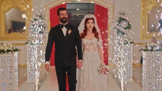 Evlenirken düğün mü yoksa sade bir nikah mı istersin?
