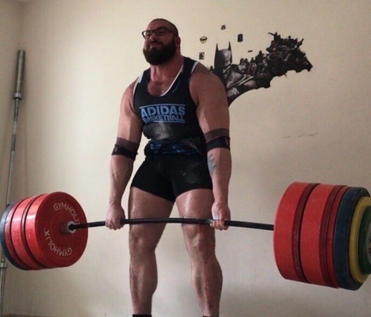 Sporcular ne kadar maaş alıyor?