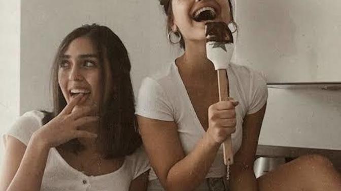 Tek başınıza yemek yapınca mı yoksa yanınızda bir ile yemek yapınca mı daha güzel sonuçlar alıyorsunuz?