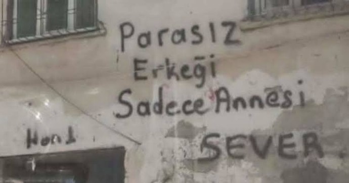 Parasız ama karakterli bir erkek yalnız kalmayı hak ediyor mu?