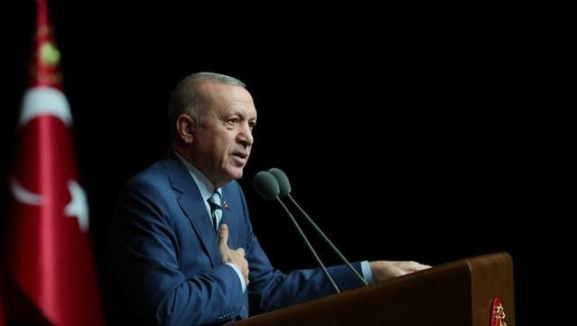 Cumhurbaşkanı Erdoğandan eleştirilere yanıt: Her evde araba var! Ekonomiden memnun musunuz?