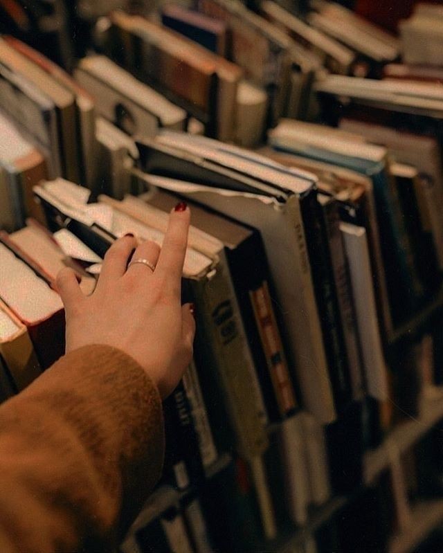 Mutlaka okumalısın dediğiniz kitaplar var mı?