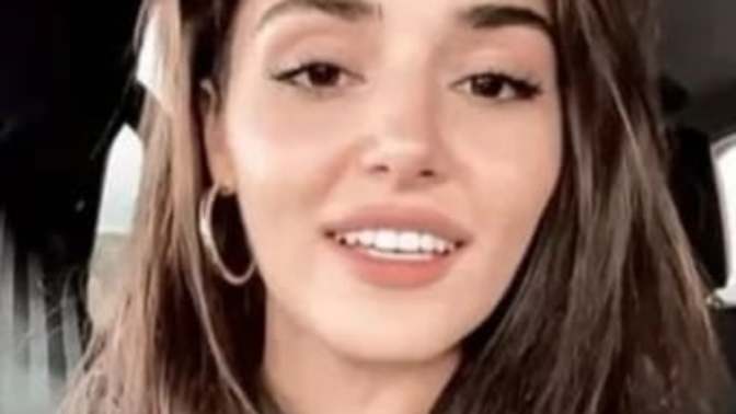 Hande Erçel'i gram güzel bulmayan tek ben olmam dimi?