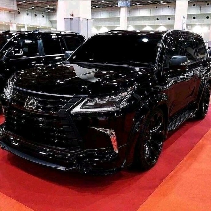 Mercedes mi BMW mi?