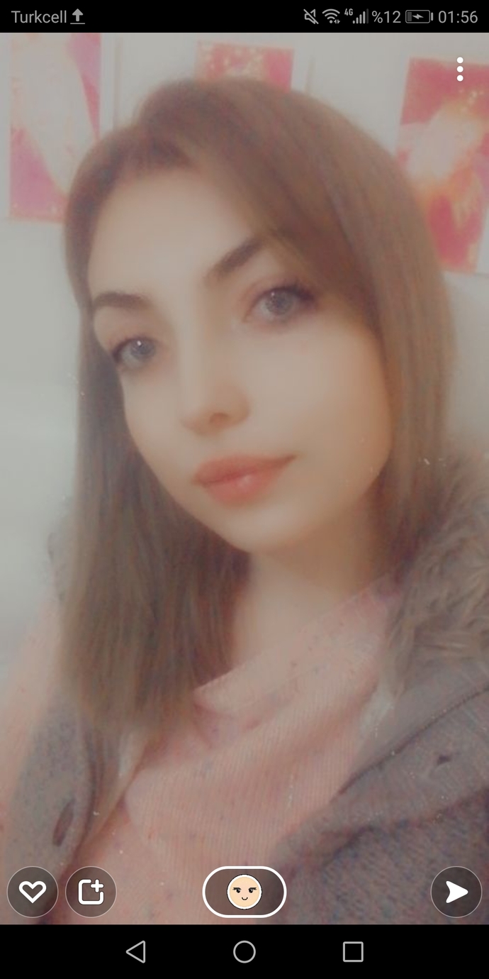 Saçlarım bir yılda bu kadar uzadı normal mi?