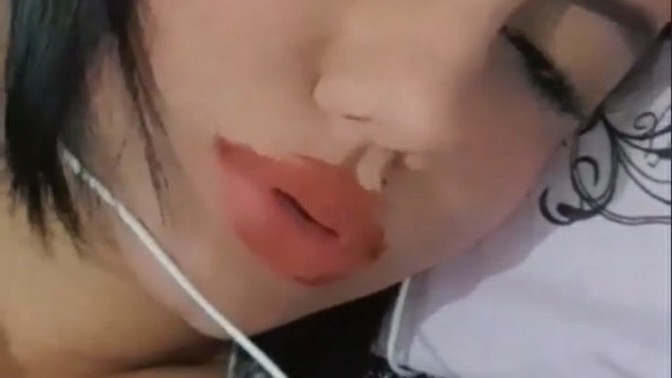 Sevgilime şöyle video attım bu halimi ss alıp atmış sizce sebep ne?