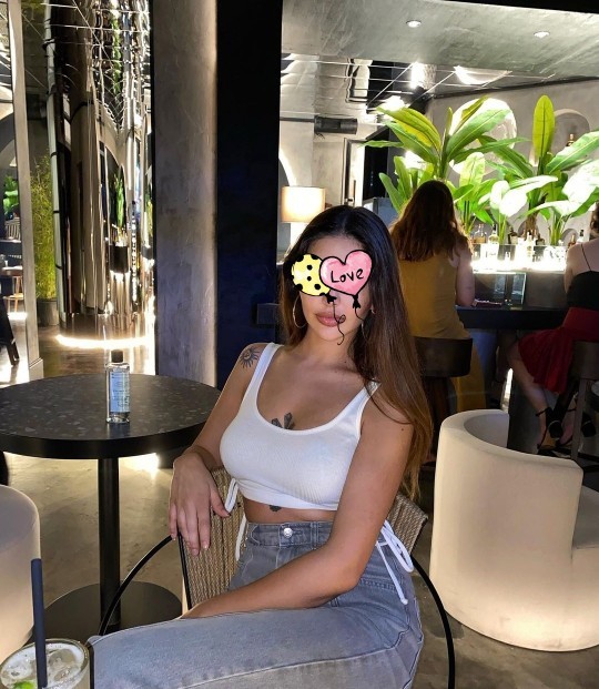 Renkli pantolonları beğeniyor musunuz, giyer misiniz?