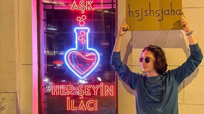 Aşk herşeyin ilaci mi?