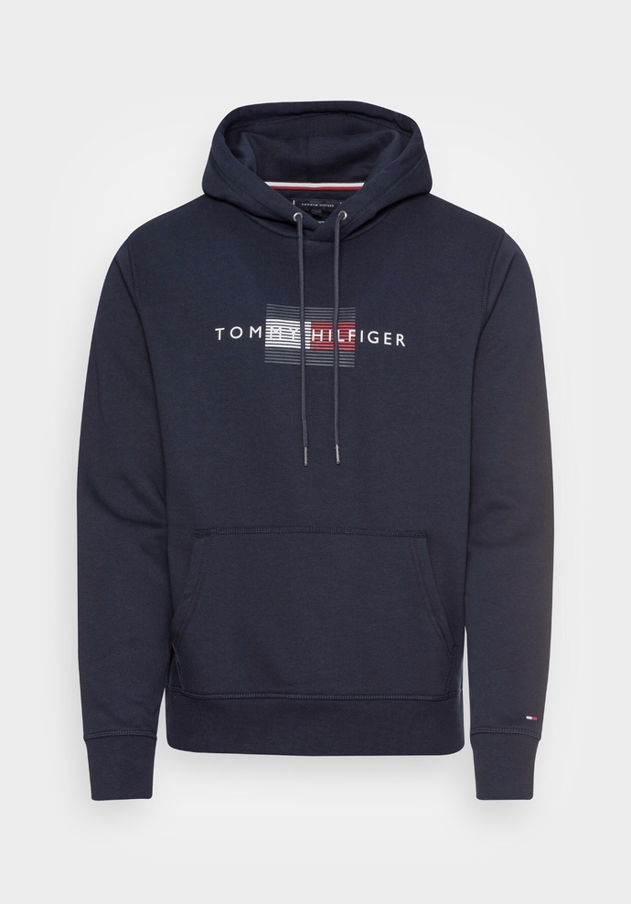 Erkekler için güzel sweatshirt model önerisi yapar mısın?