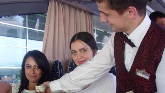 Otobüs yolculuğu denilince aklınıza hangi ikram geliyor?