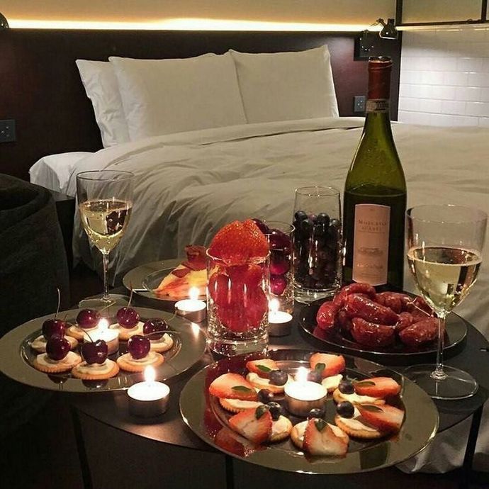 Romantik bir akşam yemeği teklifi taciz mi sayılır?