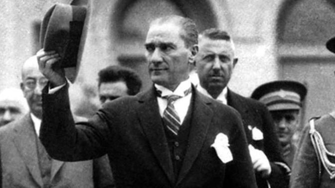Bir Türk, Atatürk'ü neden sevmez?