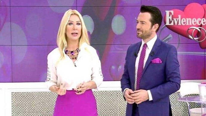 Burcunun bugünkü yorumunu görmek ister misin?